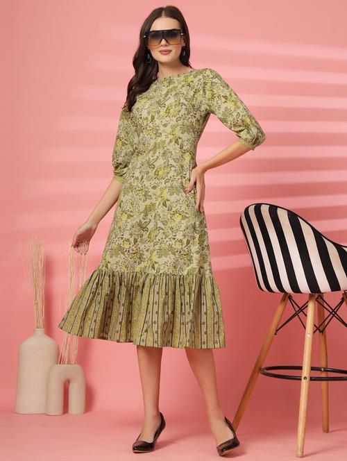 women floral printed three quarter sleeve tiered dress - 22003636 - Standard Image - 0
