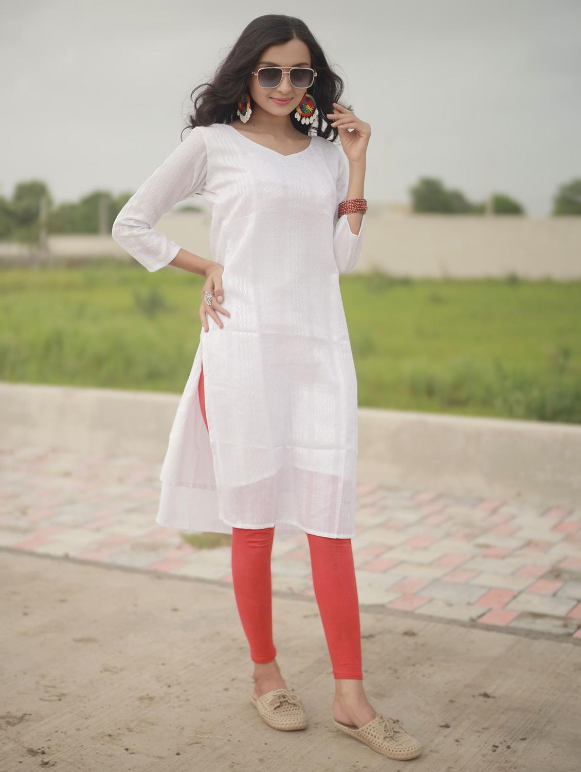 women self design three quarter sleeve straight kurta