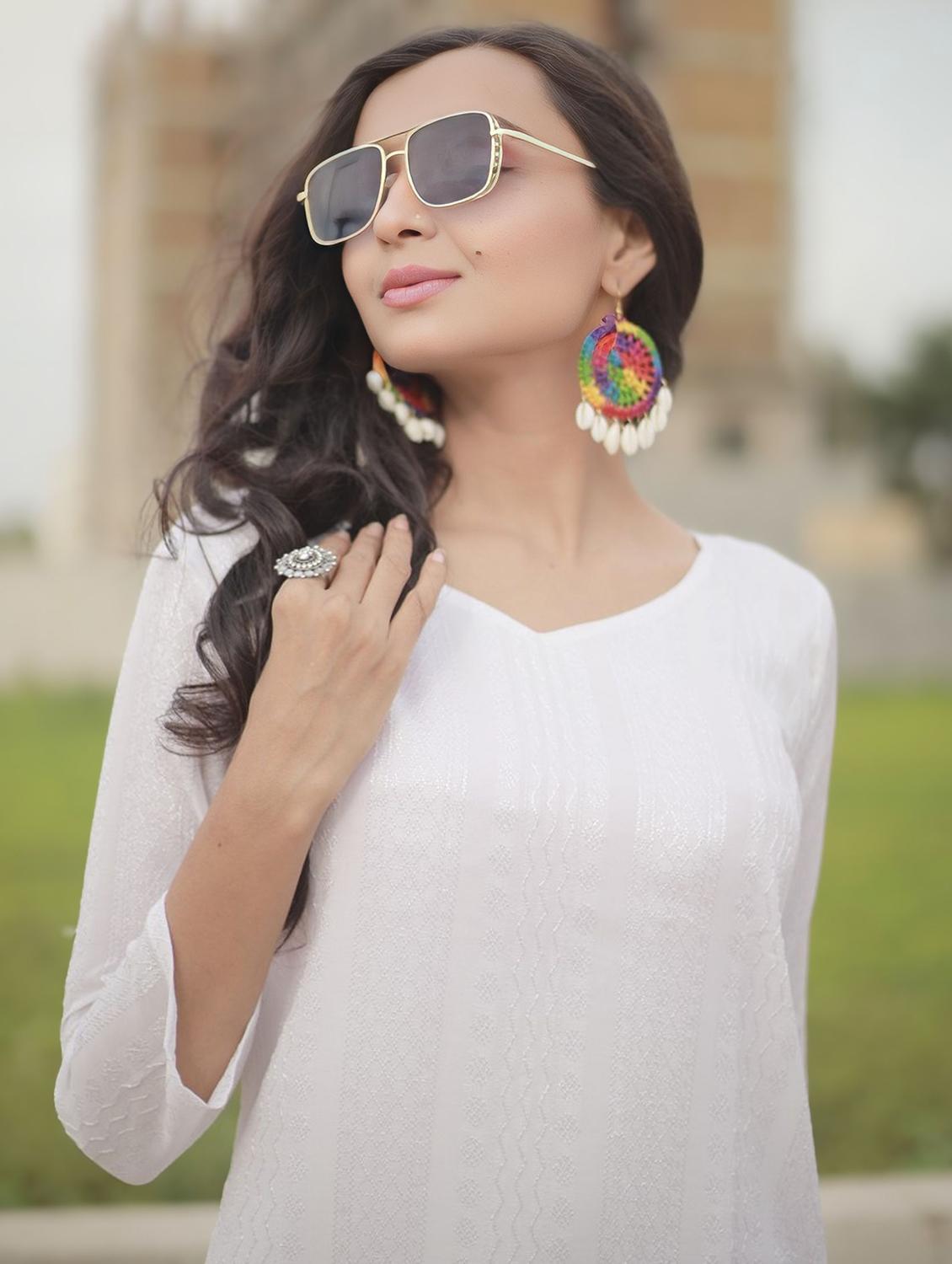 women self design three quarter sleeve straight kurta - 22003724 - Standard Image - 3
