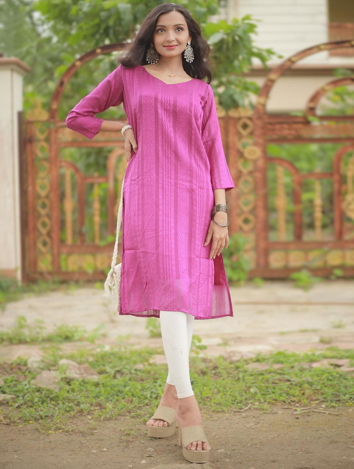women self design three quarter sleeve straight kurta