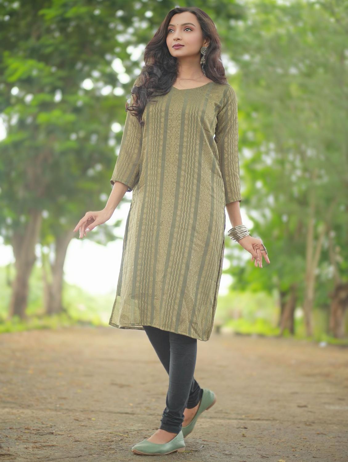 women self design three quarter sleeve straight kurta