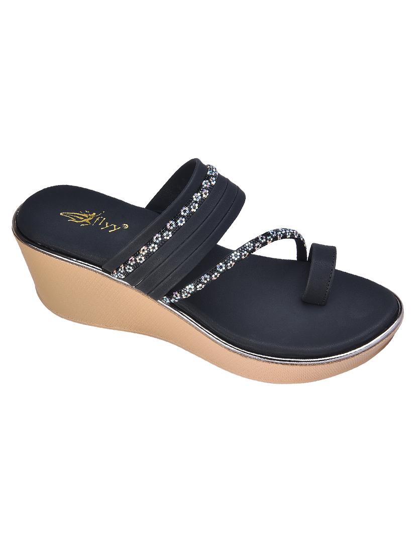 women solid slip on platform wedge