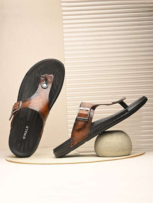 men tan toe seperator sandal - 22003899 -  Standard Image - 0