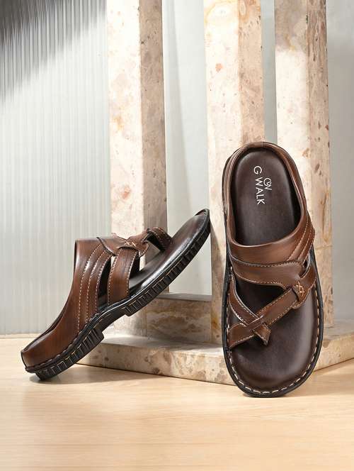 men brown toe seperator sandal - 22003920 -  Standard Image - 0