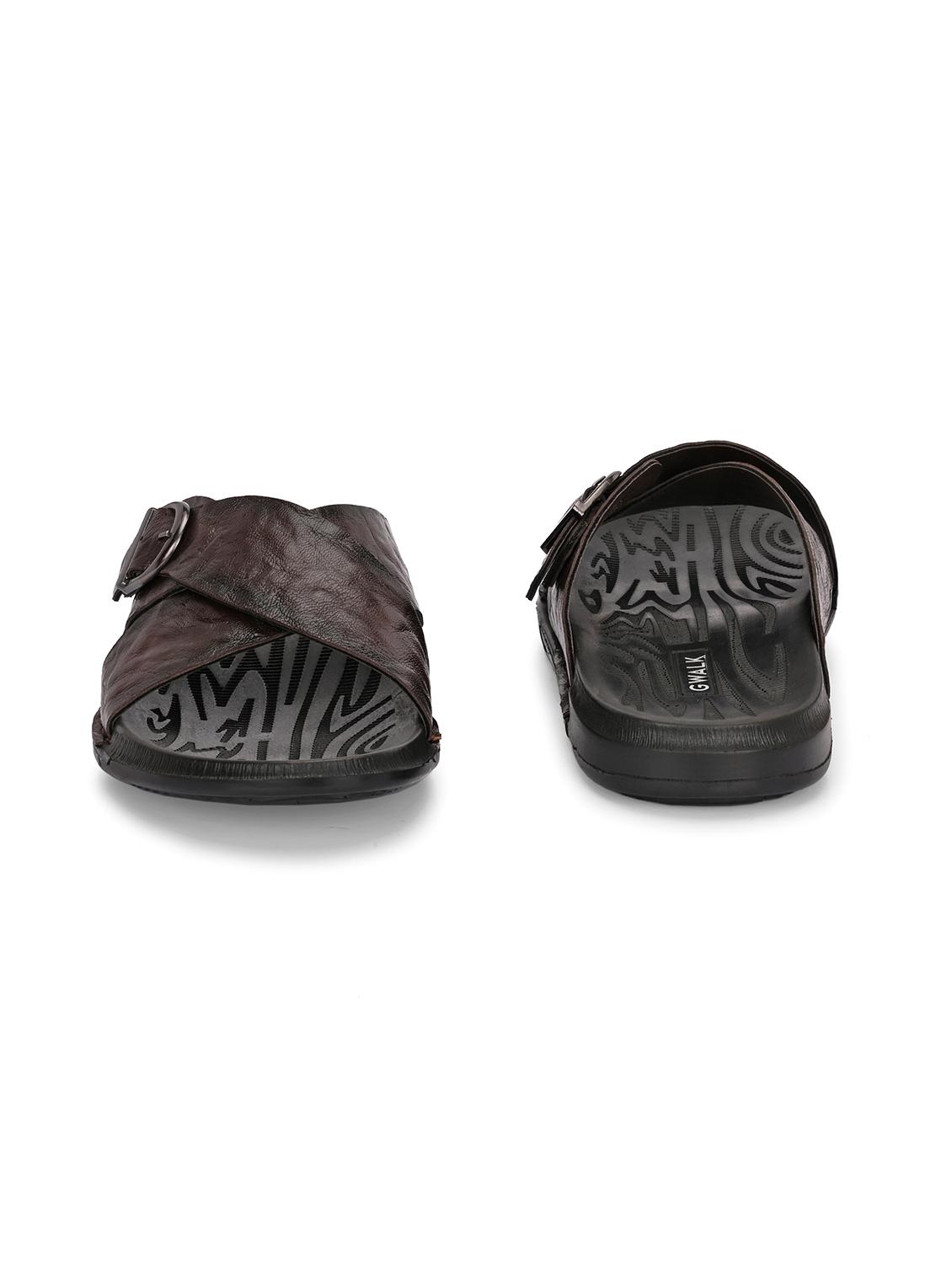 men brown slip on sandal - 22003931 - Standard Image - 3