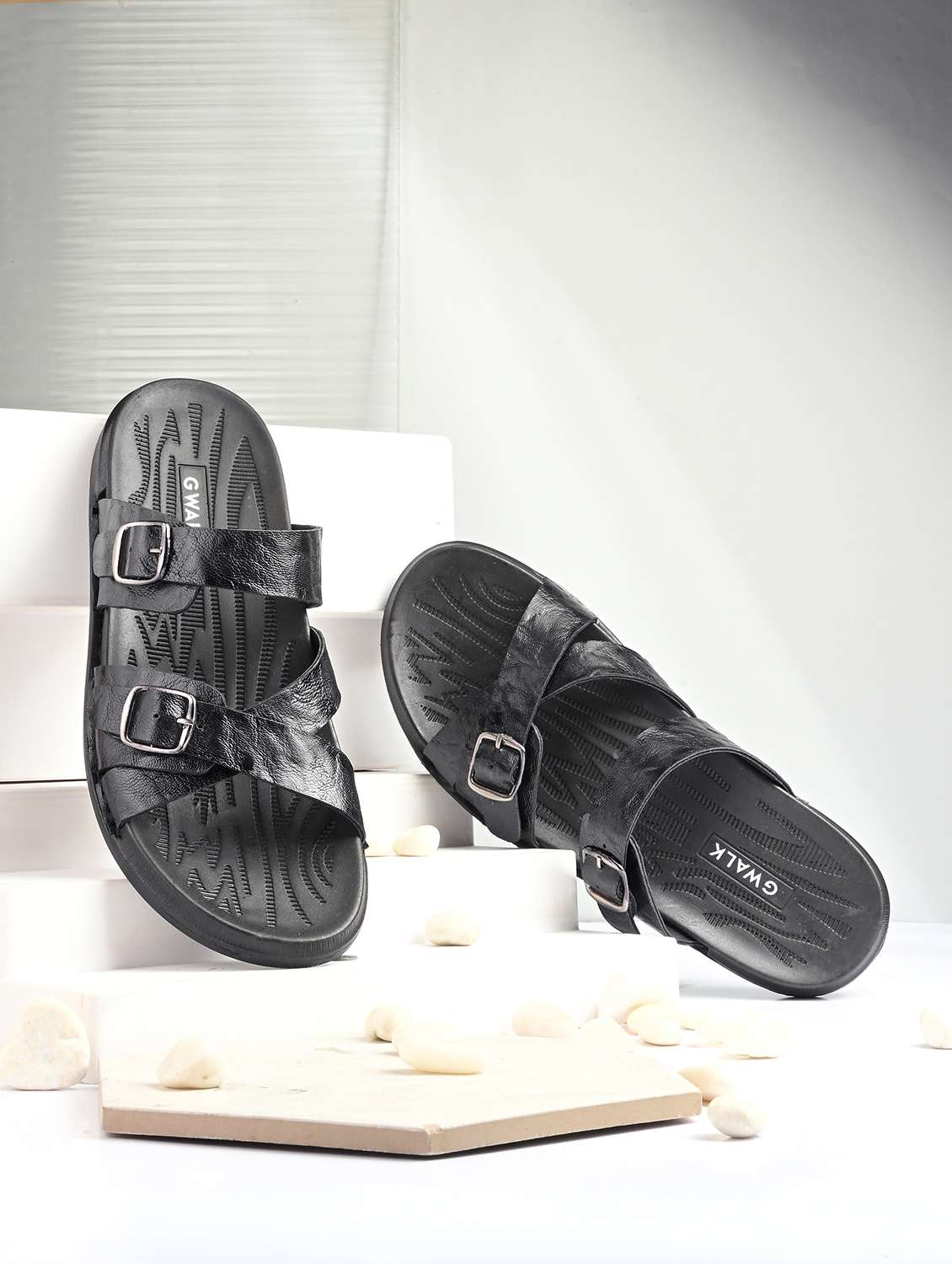 men black slip on sandal - 22003933 -  Zoom Image - 0