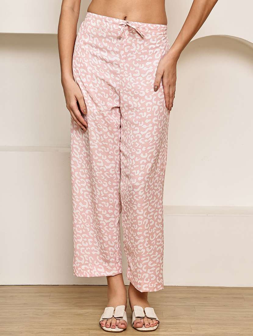 women abstract printed mid rise ankle length straight trouser - 22003957 - Zoom Image - 0