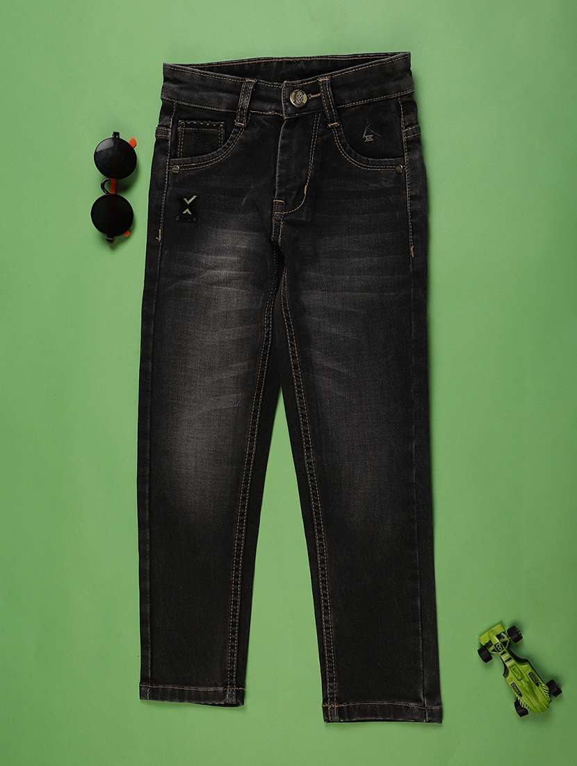 boys solid mid rise slim fit jean