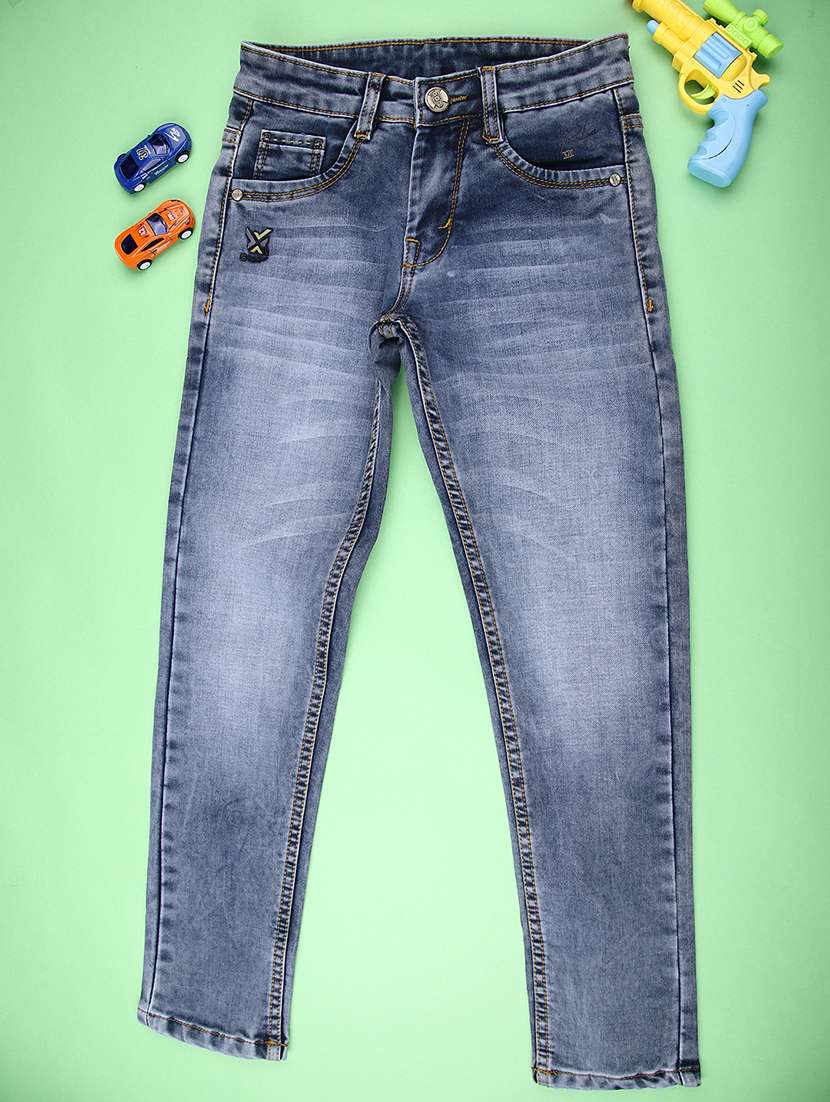 boys solid mid rise slim fit jean