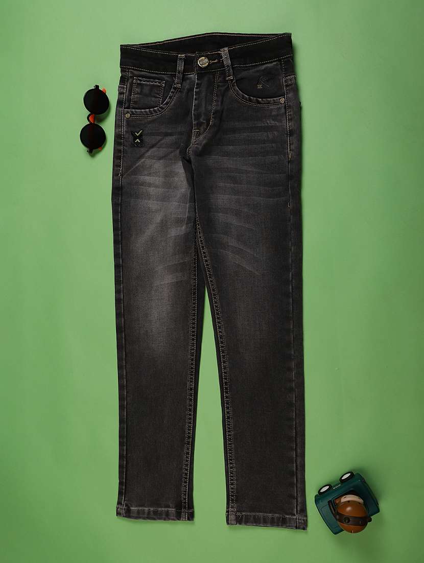 boys solid mid rise slim fit jean