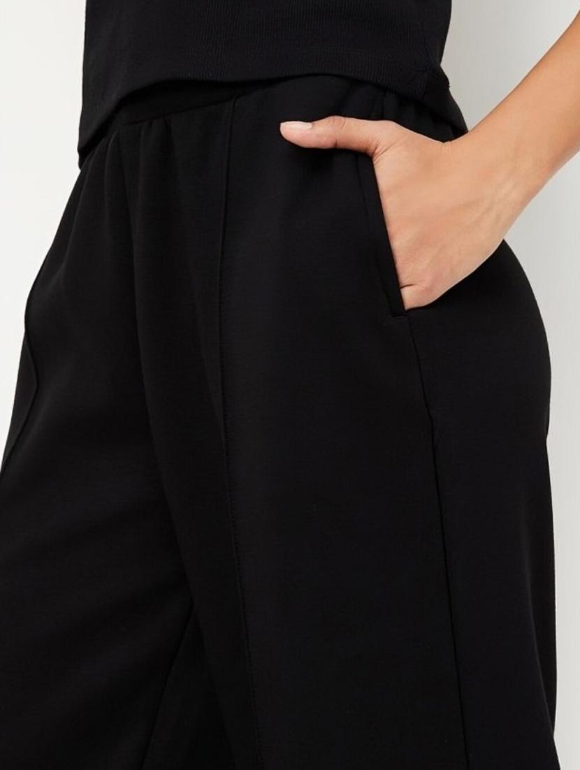 women black solid mid rise straight trouser - 22004537 - Standard Image - 3