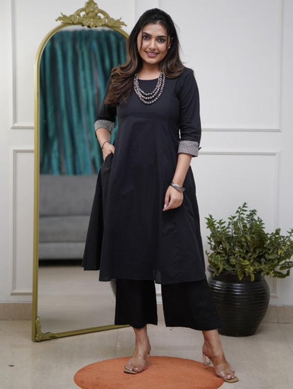 women solid three quarter sleeve a-line kurta - 22004613 - Zoom Image - 0
