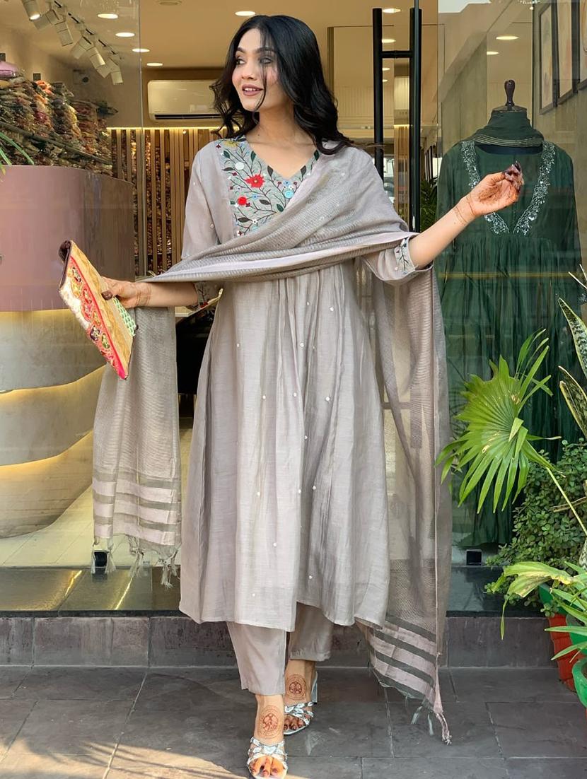 women embroidered three quarter sleeve kurta pant with dupatta set - 22004633 -  Zoom Image - 0