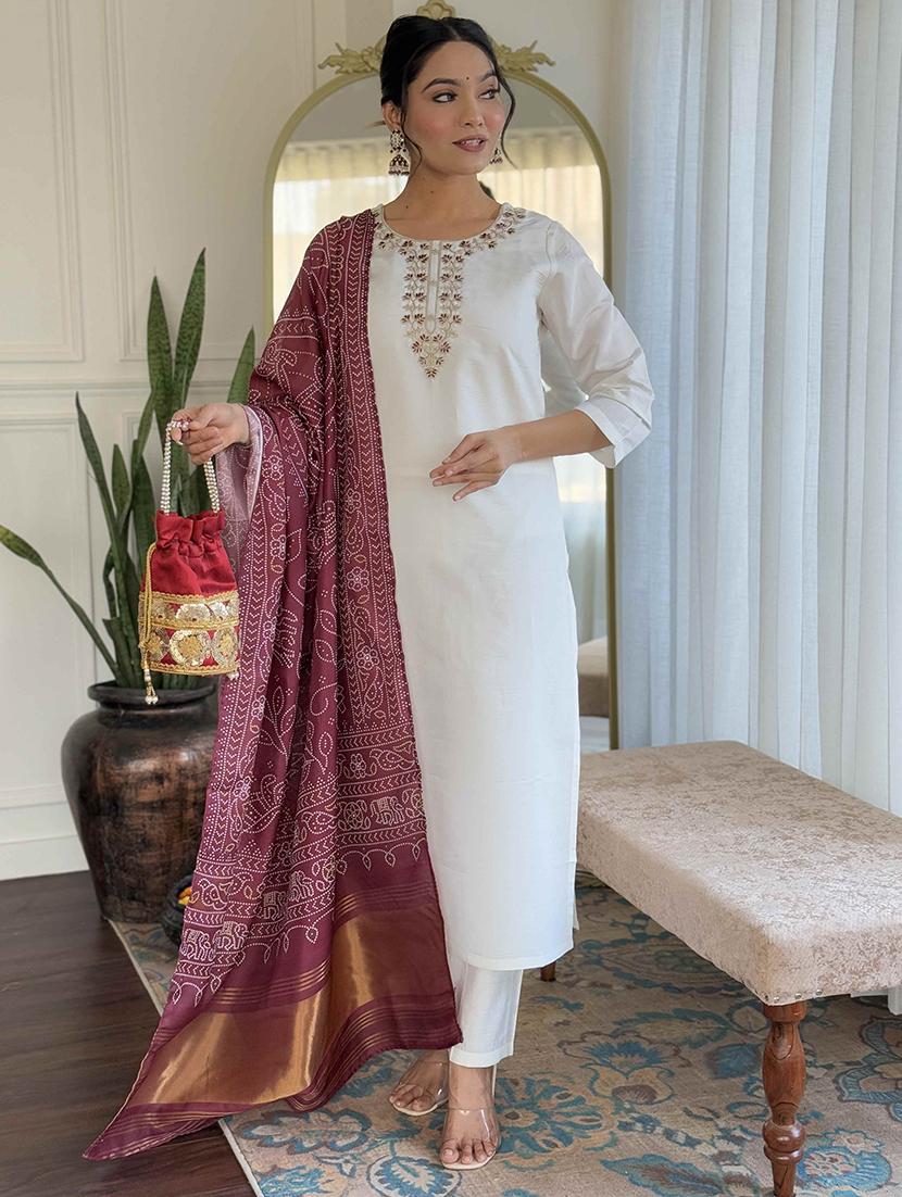 women embroidered three quarter sleeve kurta pant with dupatta set
