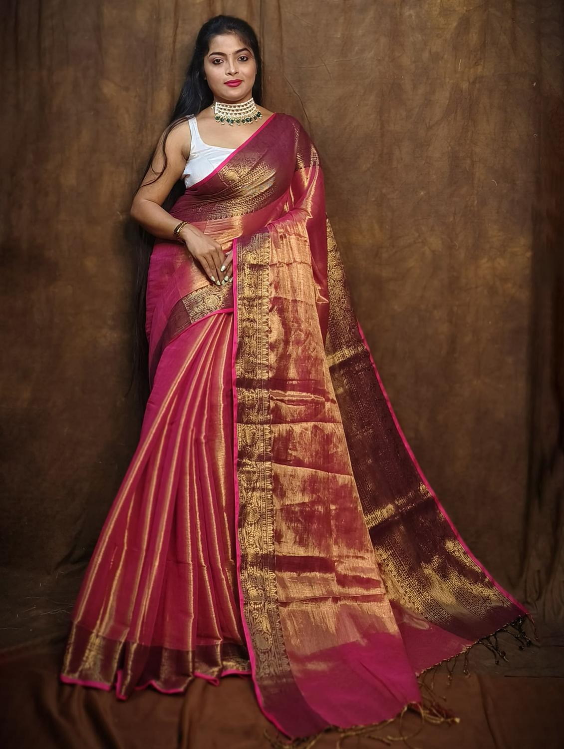 women solid with bordered saree