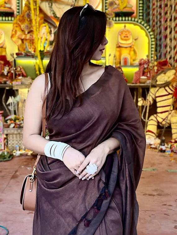 women solid handloom saree with blouse - 22004996 - Standard Image - 3