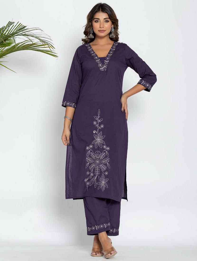 women solid with work three quarter sleeve kurta pant set
