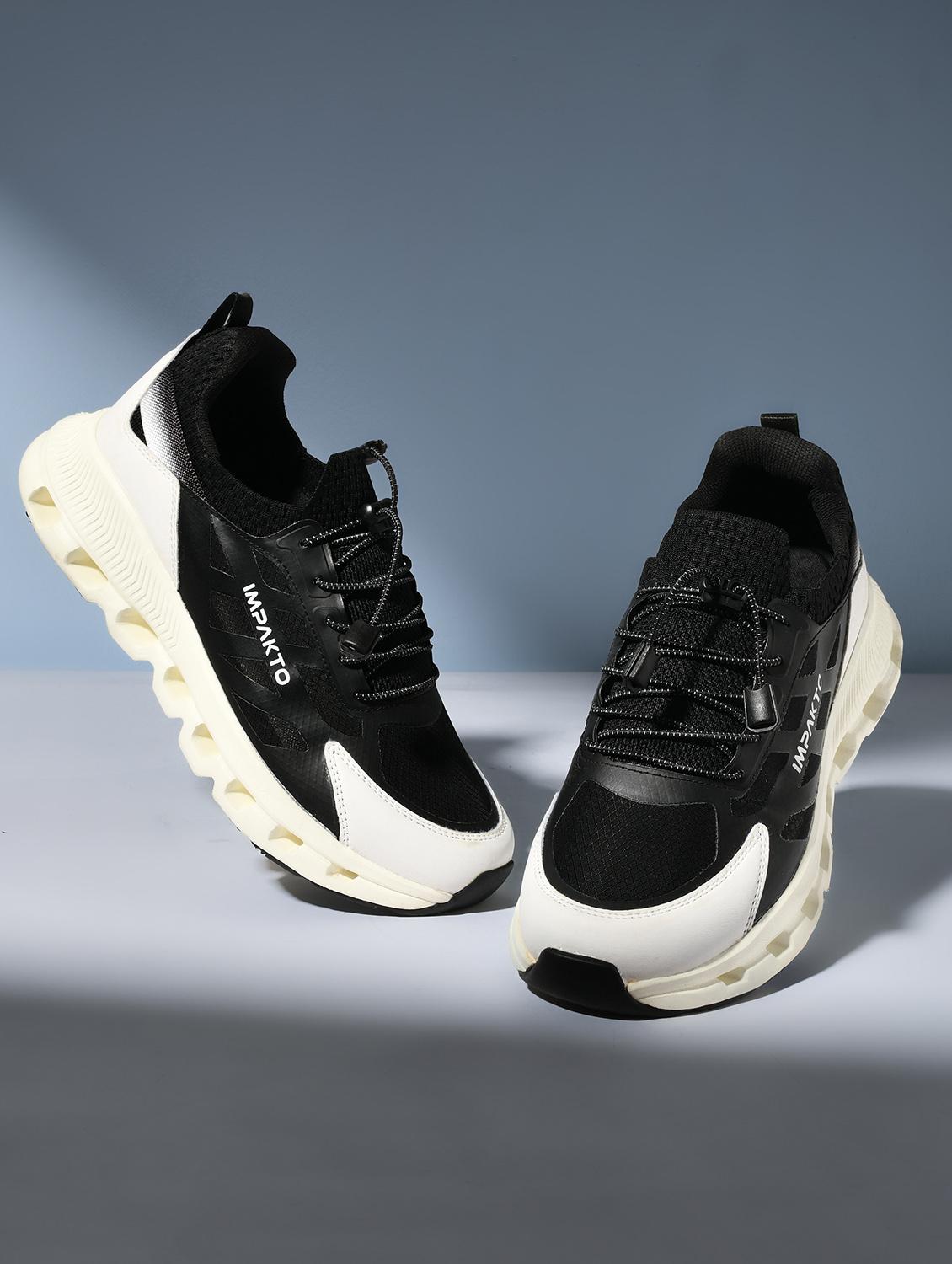 men black lace up sport shoe