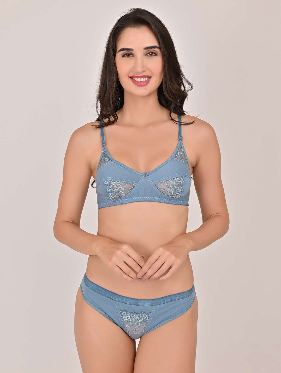 women solid lace bra and panty set