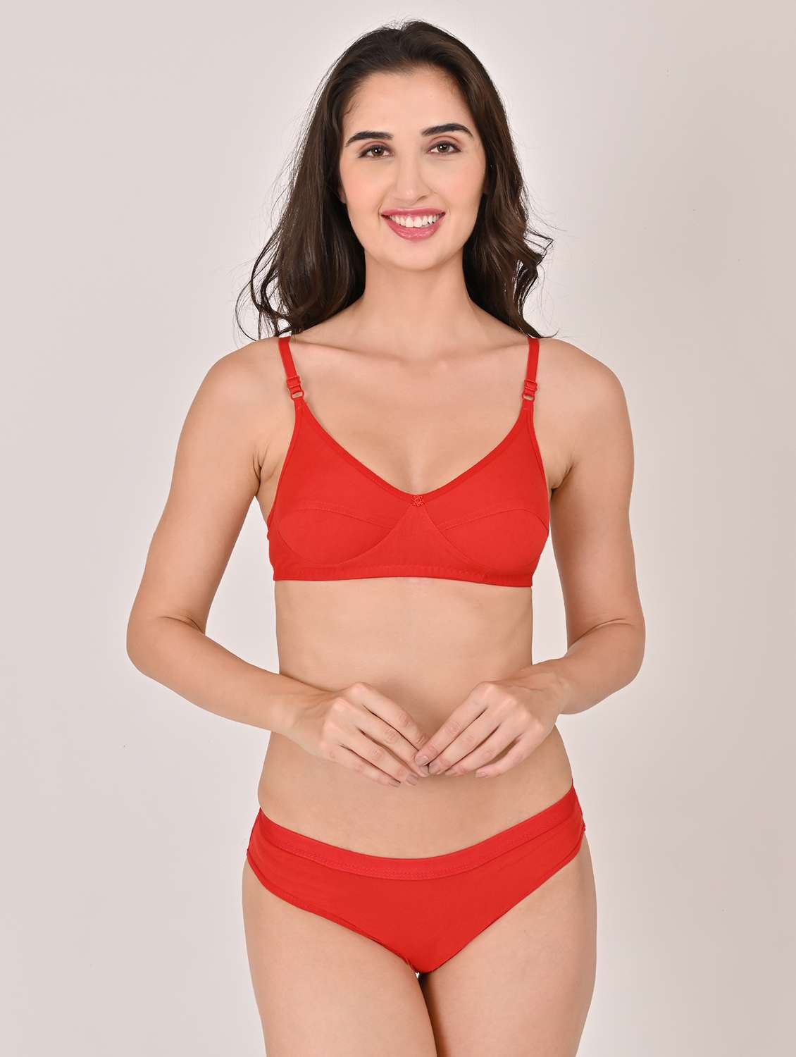 women solid bra and panty set