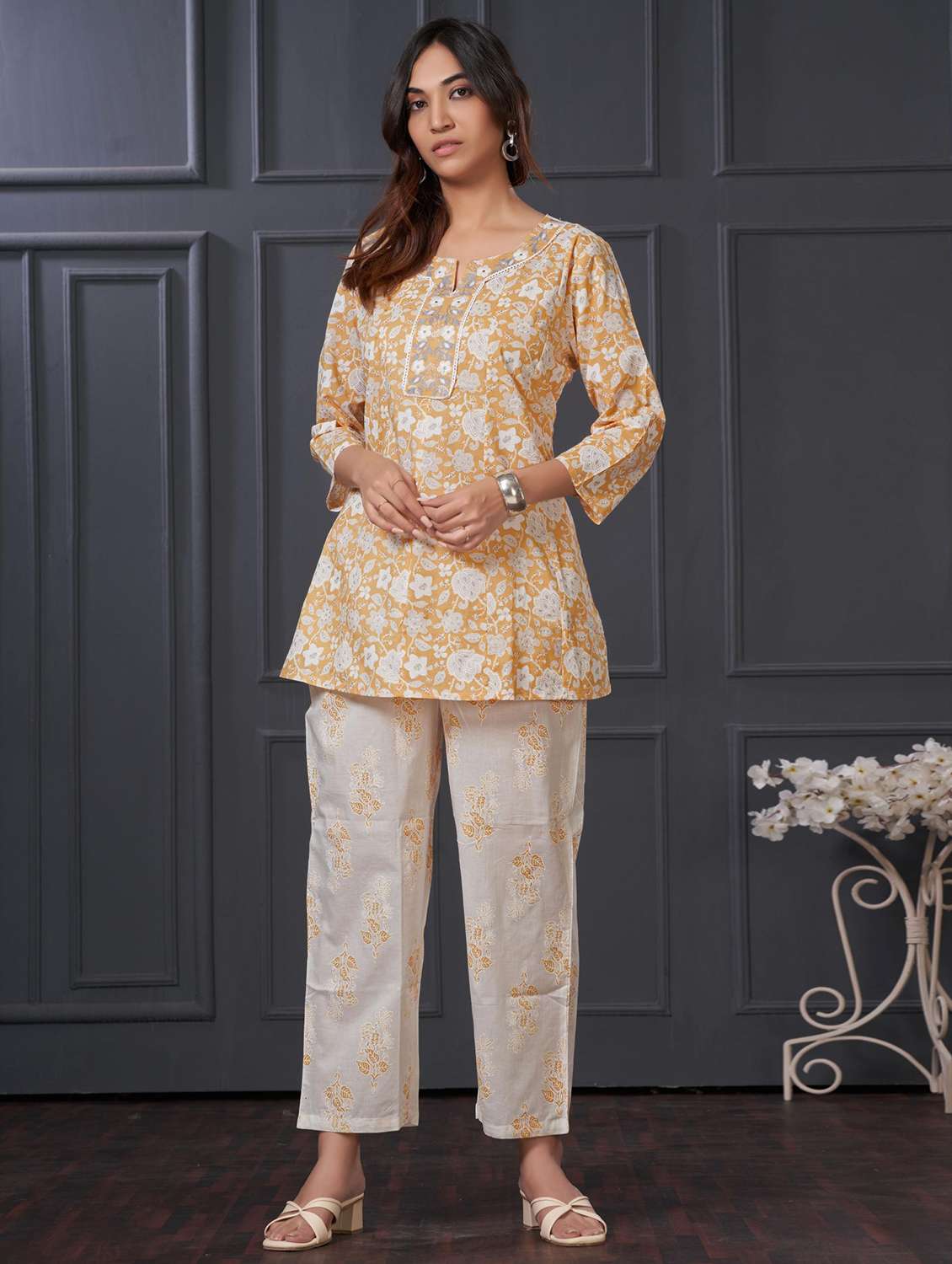 women floral three quarter sleeve ethnic co-ord set