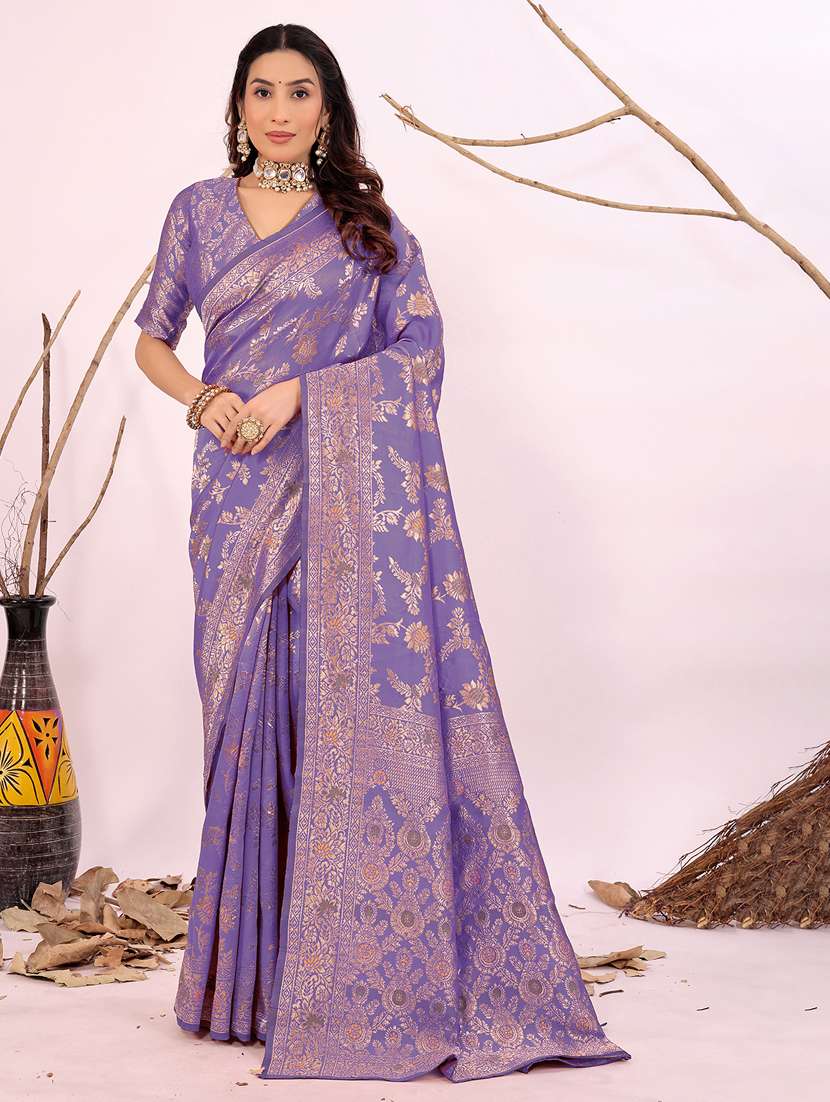 women self design banarasi saree with blouse