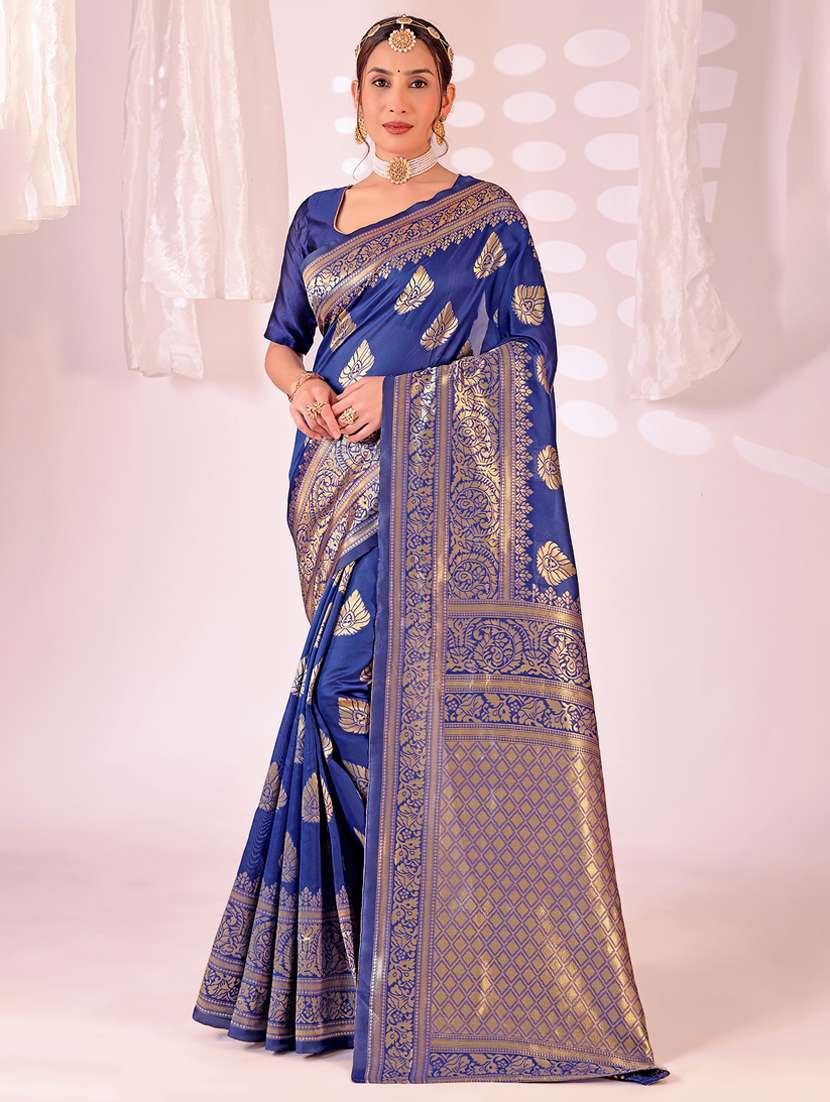 women self design banarasi saree with blouse