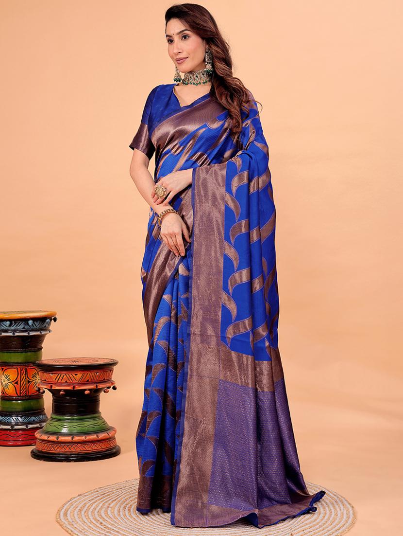 women self design banarasi saree with blouse - 22006998 - Zoom Image - 0