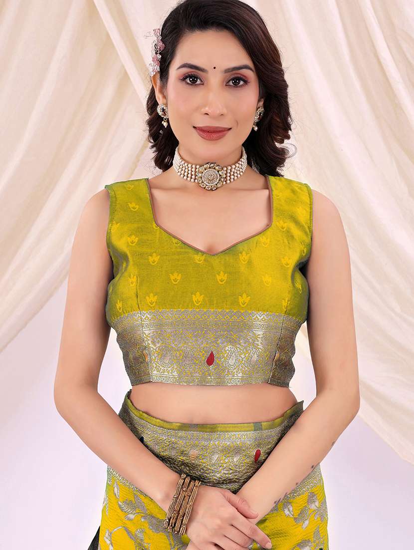 women self design banarasi saree with blouse - 22007167 -  Standard Image - 3