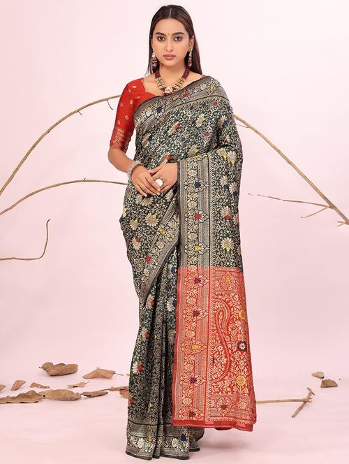 women self design banarasi saree with blouse - 22007180 - Standard Image - 0