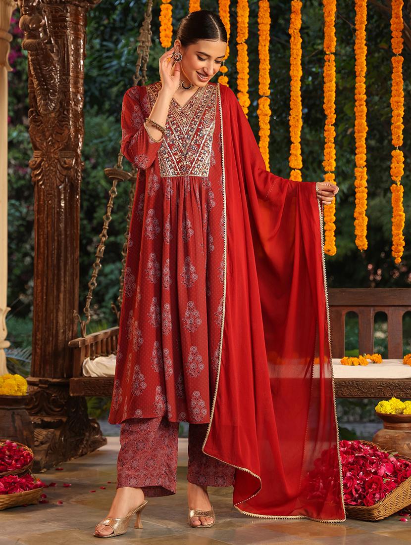 women embroidered three quarter sleeve kurta pant with dupatta set - 22007710 -  Zoom Image - 0