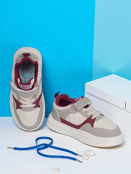 unisex color block lace up sneaker - 22007750 - Standard Image - 0