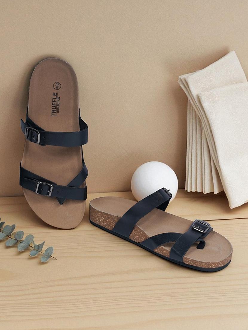 men solid toe separator sandal - 22007768 - Zoom Image - 0