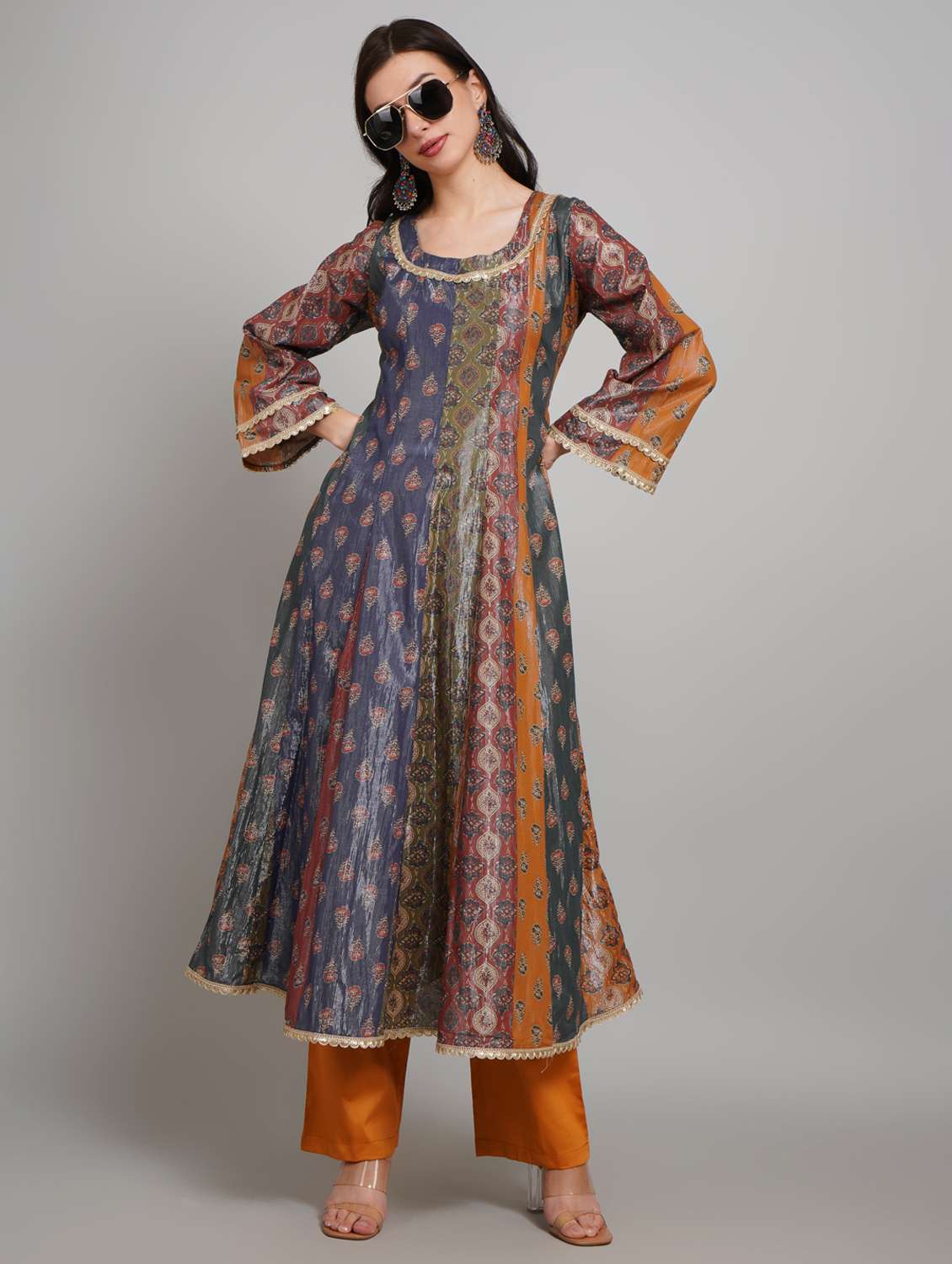 women printed long sleeve anarkali kurta pant set