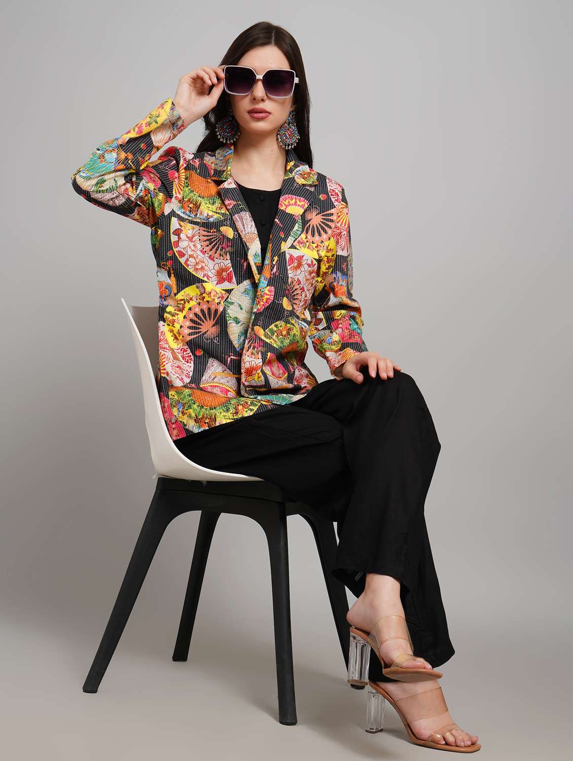 women solid sleeveless jumpsuit with printed blazer - 22007907 - Zoom Image - 0