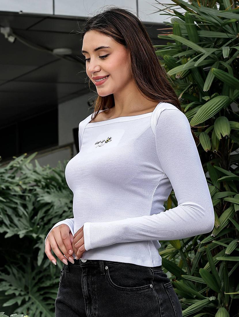 women solid embroidered long sleeve slim fit top - 22008256 - Standard Image - 3