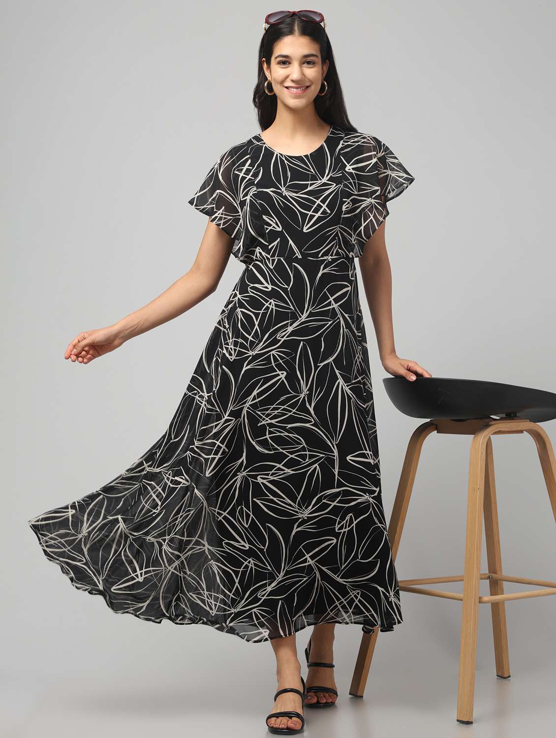 Women Printed Flared Sleeve Fit & Flare Dress