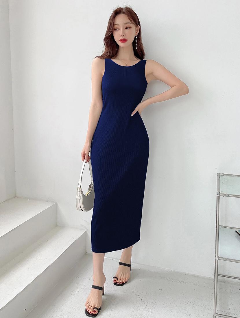 women solid round neck slim fit bodycon dress - 22008735 -  Zoom Image - 0