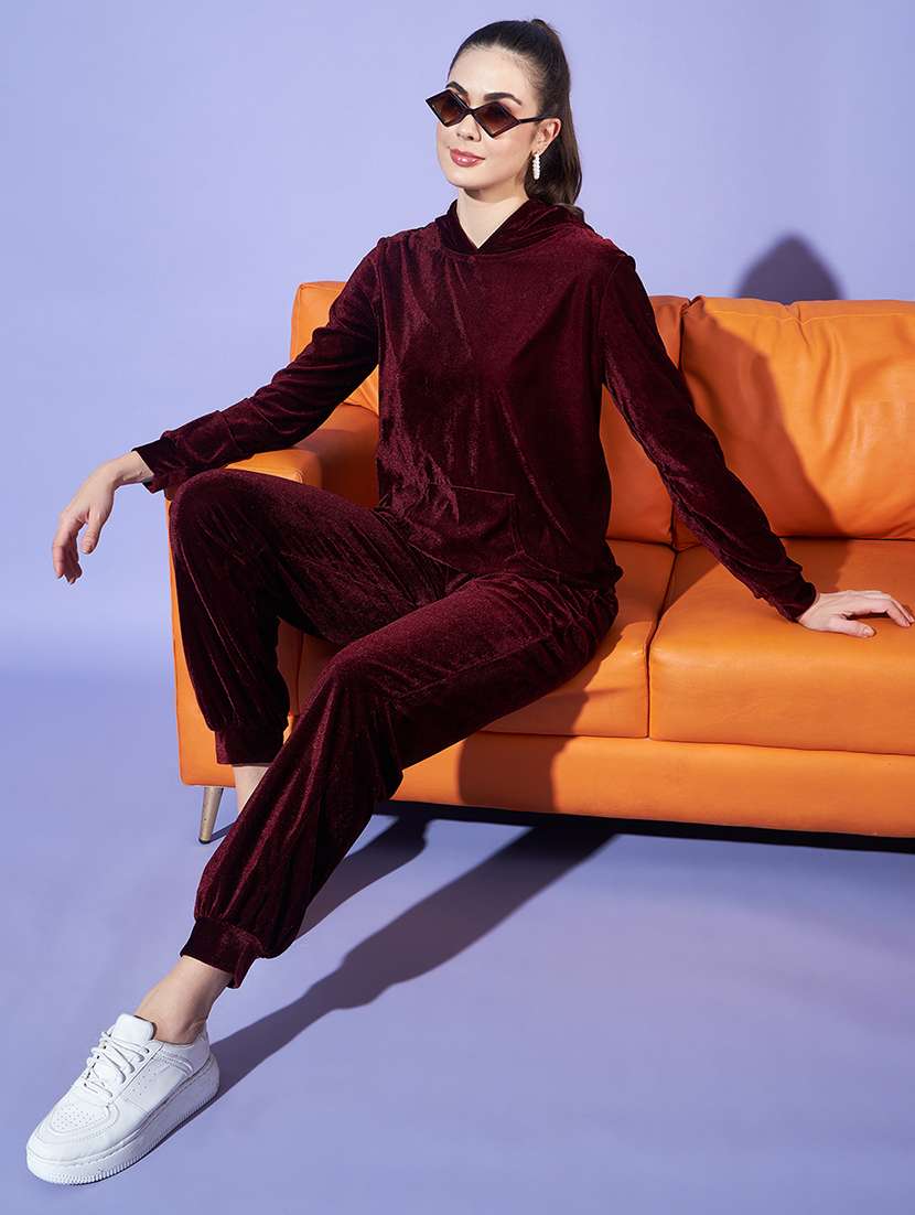 women solid hooded velvet active wear set