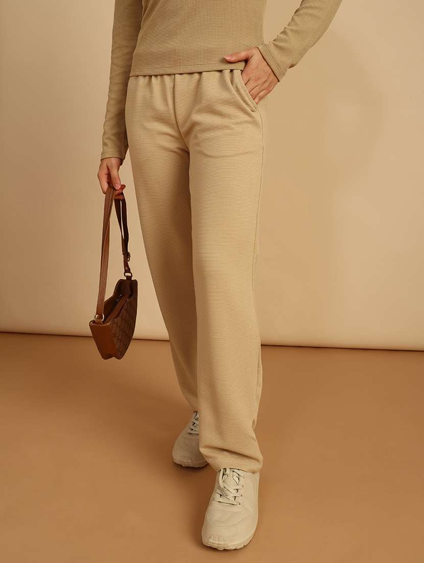 women solid mid rise relaxed fit track pant