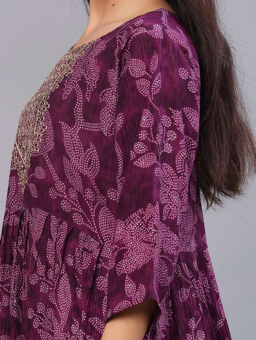 women printed three quarter sleeve tiered kurta - 22009102 -  Standard Image - 5