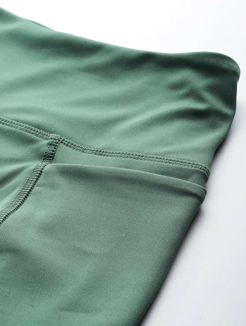 women solid high rise slim fit yoga pant  - 22009269 -  Standard Image - 5