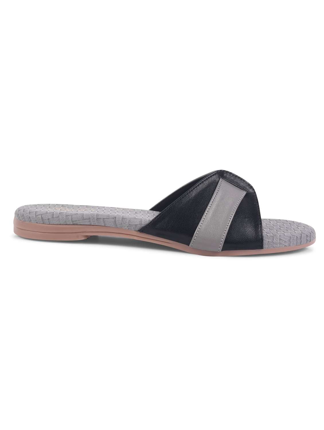 women slip on flat sandal - 22009338 -  Standard Image - 3