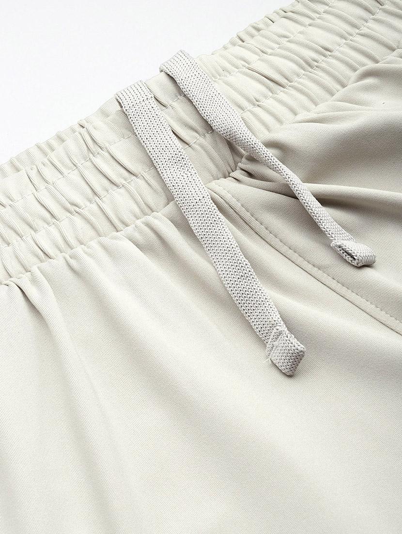 women typographic mid rise sports shorts - 22009394 - Standard Image - 5