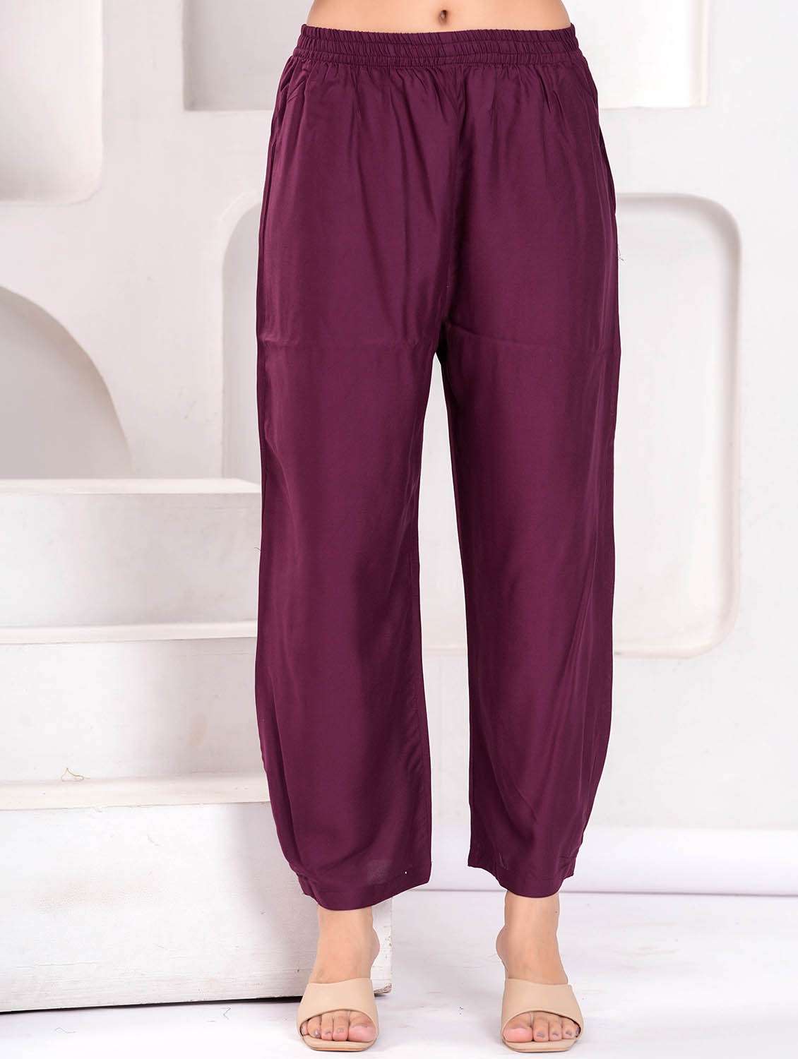 women printed sleeveless kurta and pant set - 22009457 -  Standard Image - 5