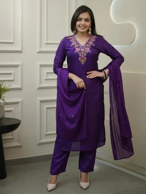 women embroidered three quarter sleeve kurta pant with dupatta set - 22009490 - Standard Image - 0
