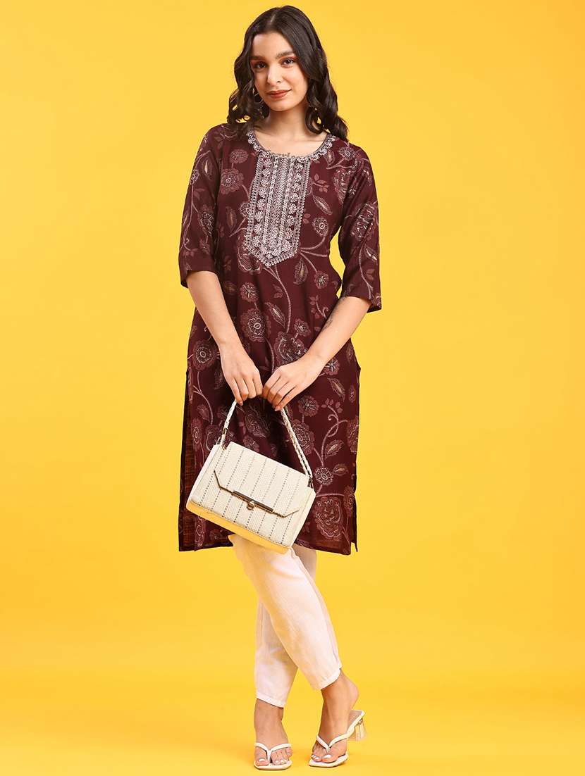 women three quarter sleeve straight kurta