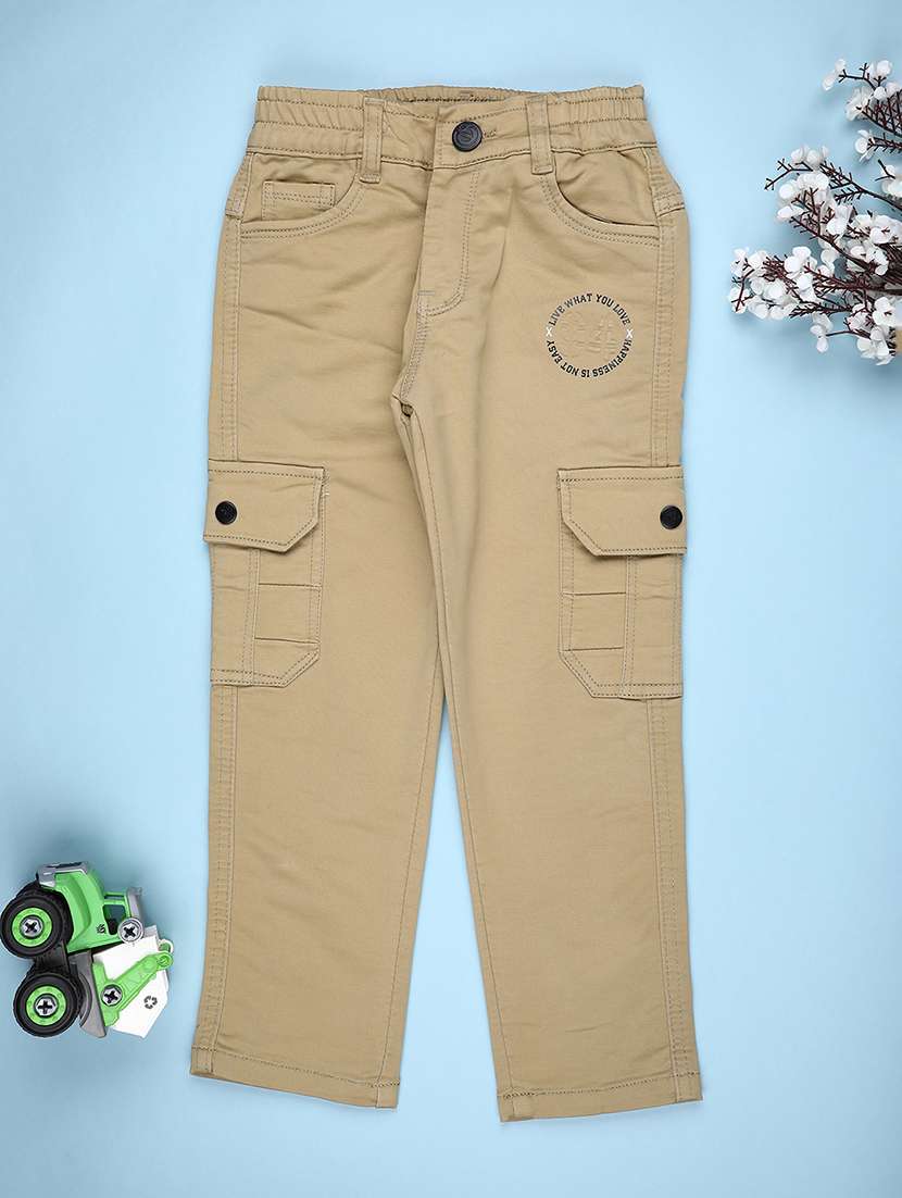 boys solid mid rise regular fit cargo