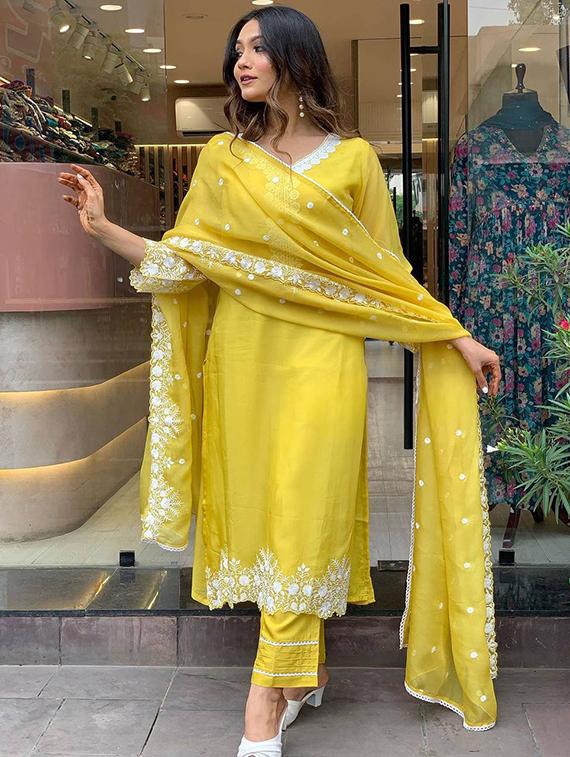women embroidered three quarter sleeve kurta pant with dupatta set
