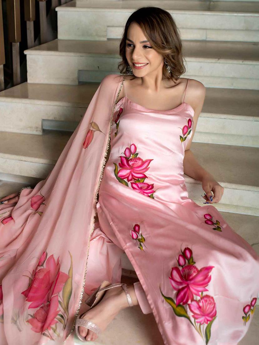 women floral printed sleeveless kurta pant with dupatta set - 22011208 - Standard Image - 3